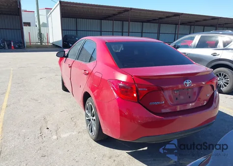 2017 Toyota Corolla Se z USA, uszkodzony, nr VIN 5YFBURHEXHP592879